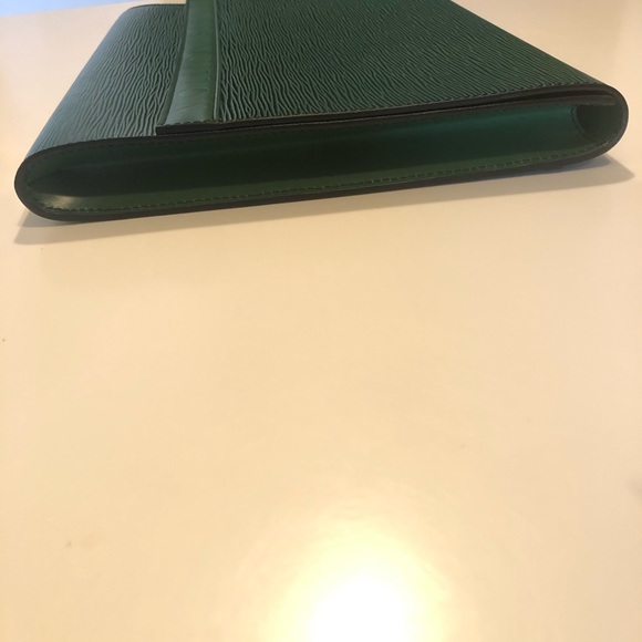 Louis Vuitton vintage green-document-laptop holder - Picture 2 of 10